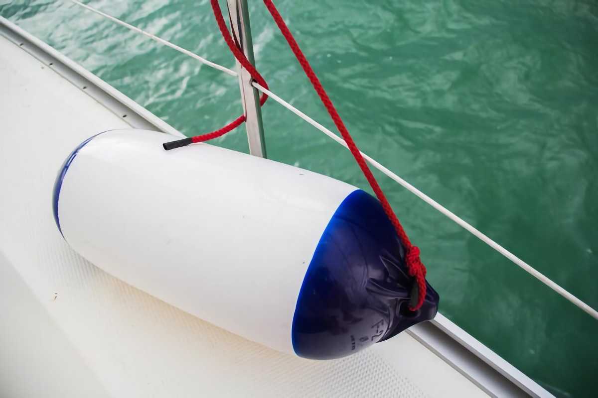 Для чего нужны чехлы для кранцев