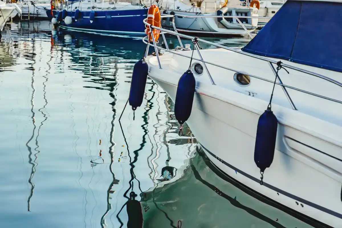 Оптовые поставки чехлов для кранцев к навигационному сезону Оптовые поставки чехлов для кранцев к навигационному сезону